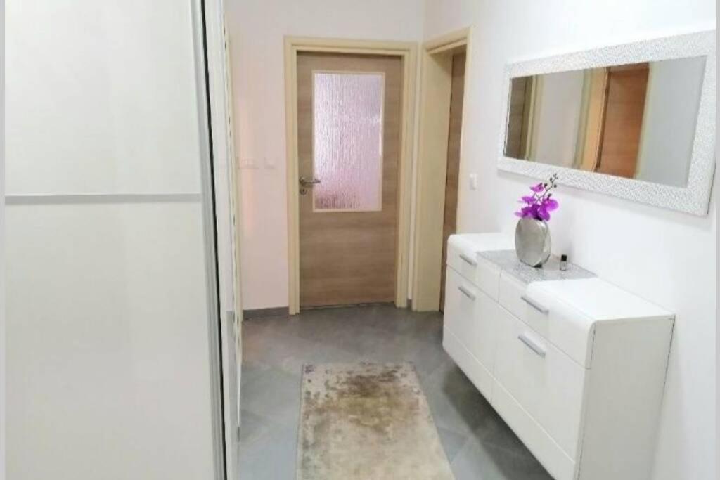 Apartment Zorika Near The Beach PUY Exterior foto